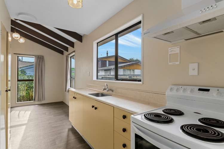 2/279 Main South Road Hornby_6