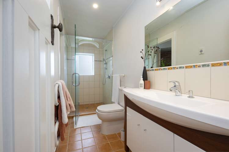 54 Quadrant Road Onehunga_15