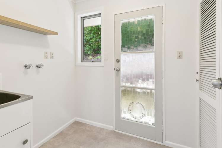 3 Saint Aidans Way Tawa_16