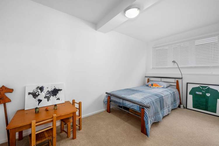 14 Owens Road Devonport_21