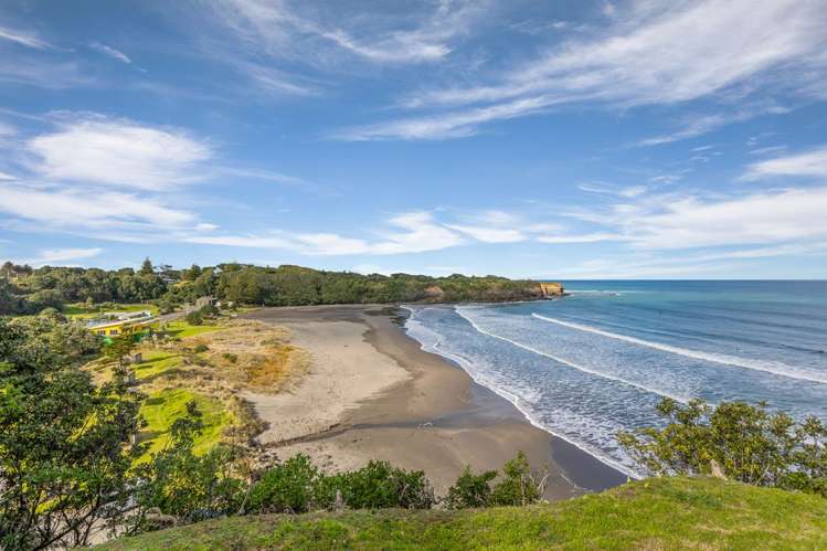 41 Gisborne Terrace Opunake_13
