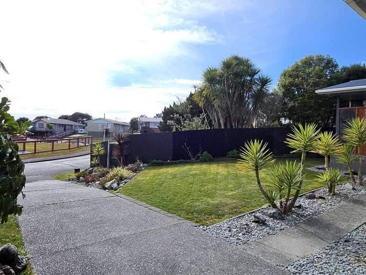 21 Arnott Heights Greymouth_8