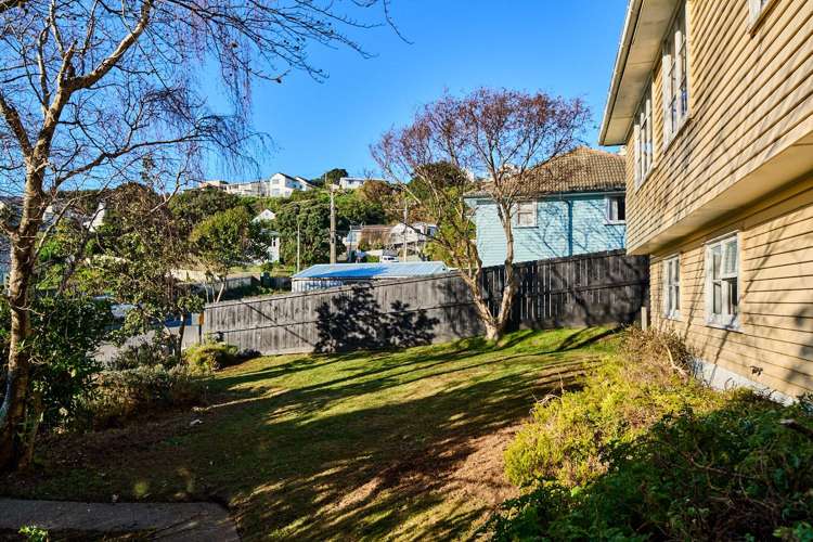43 Tukanae Street Strathmore Park_12