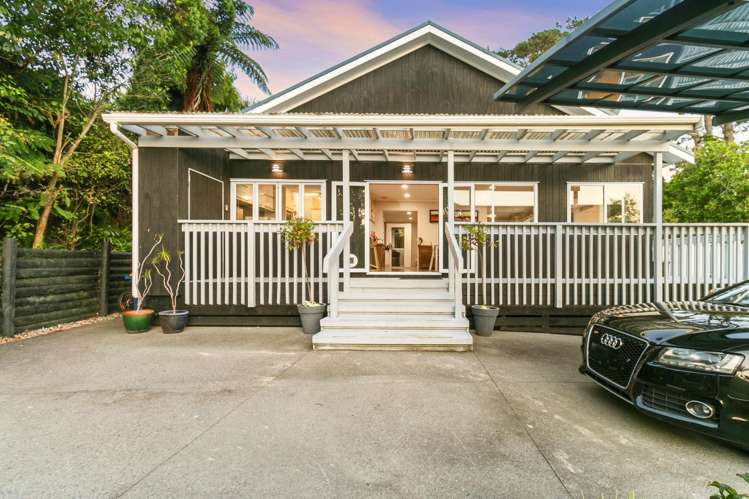 132 Attwood Road Paremoremo_1