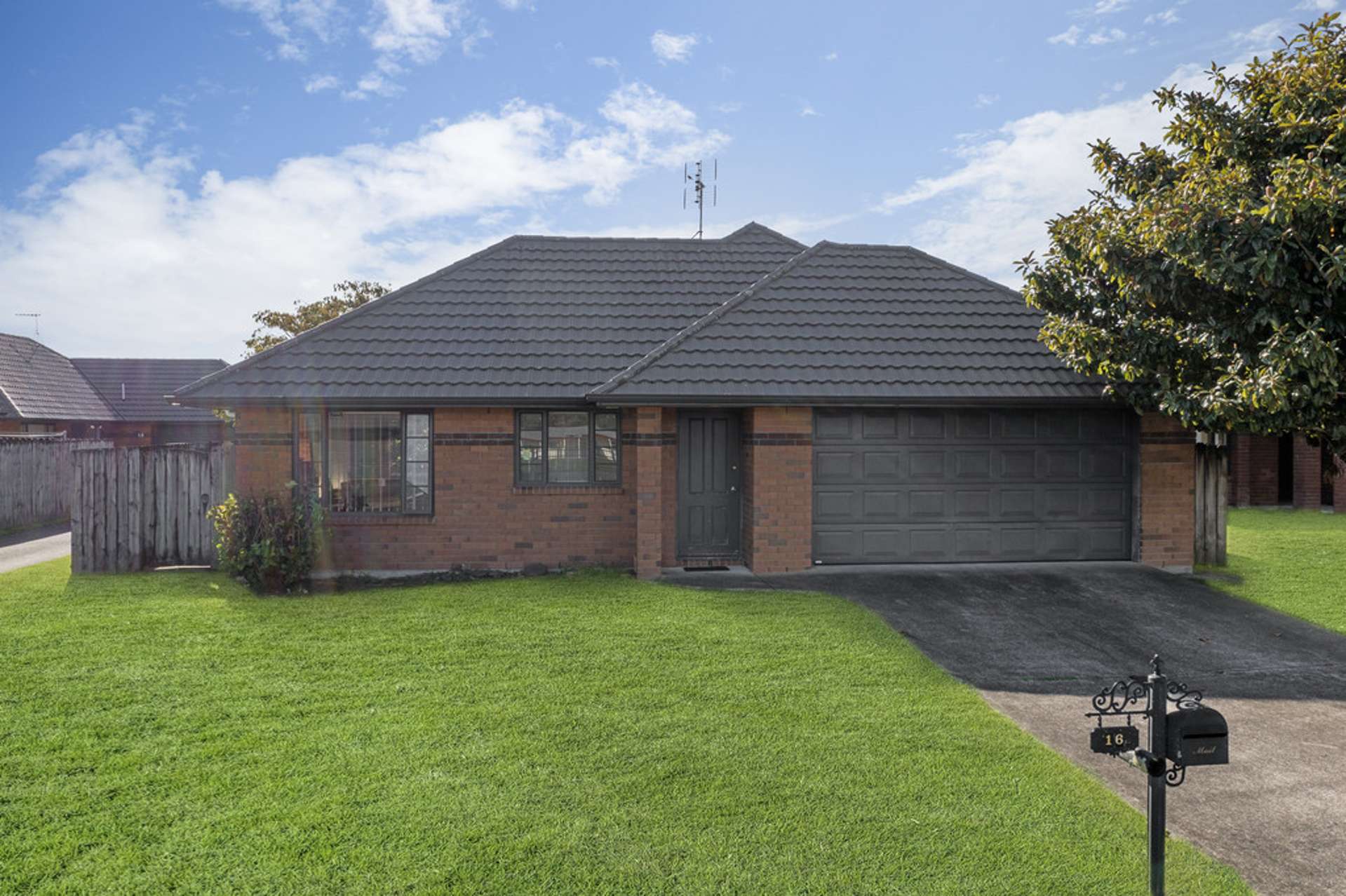 16 Old Park Place Takanini_0