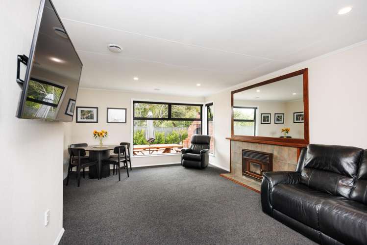 86 Derby Street Feilding_9