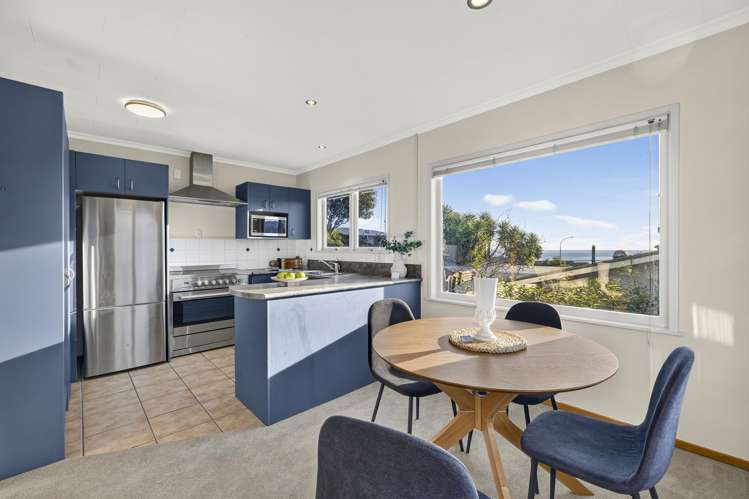 107 Princes Drive Britannia Heights_10