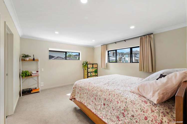 17 Oak Bark Drive Schnapper Rock_14