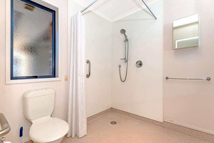 26 Leon Street Riverdale_13