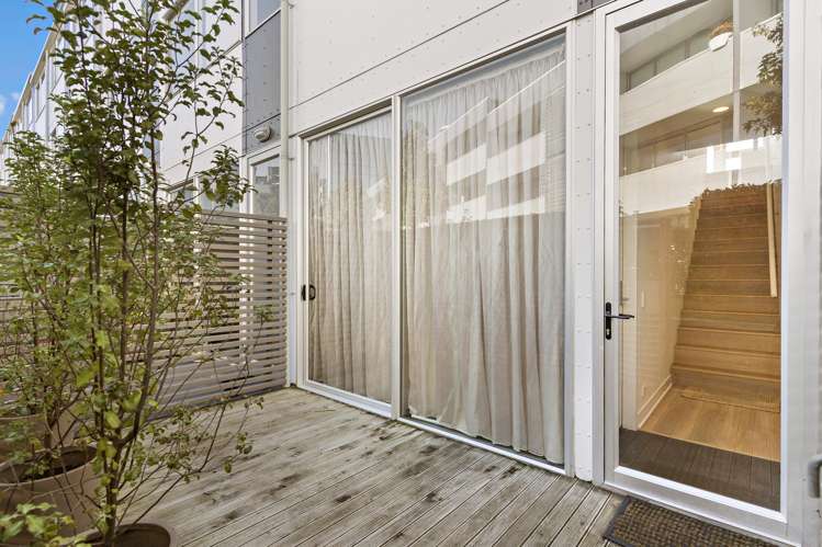 16d Fisher-Point Drive Auckland Central_22