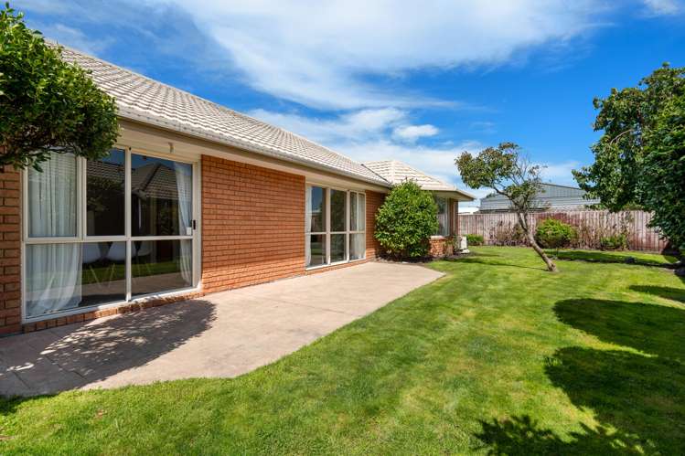 39 Showgate Avenue Sockburn_18