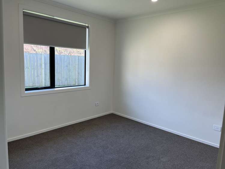 29 Cabourne Drive Glenview_14