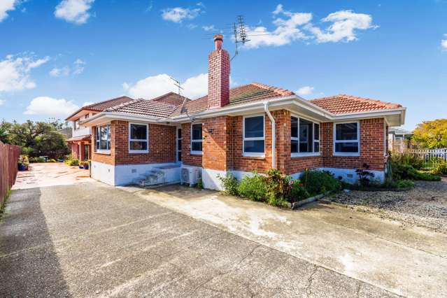 99 Buckland Road Mangere East_1