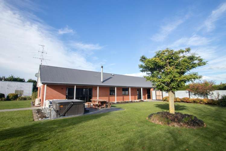 16 McGrath Road_1