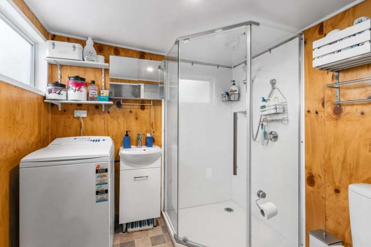 15 Tauiwi Crescent Hei Hei_11