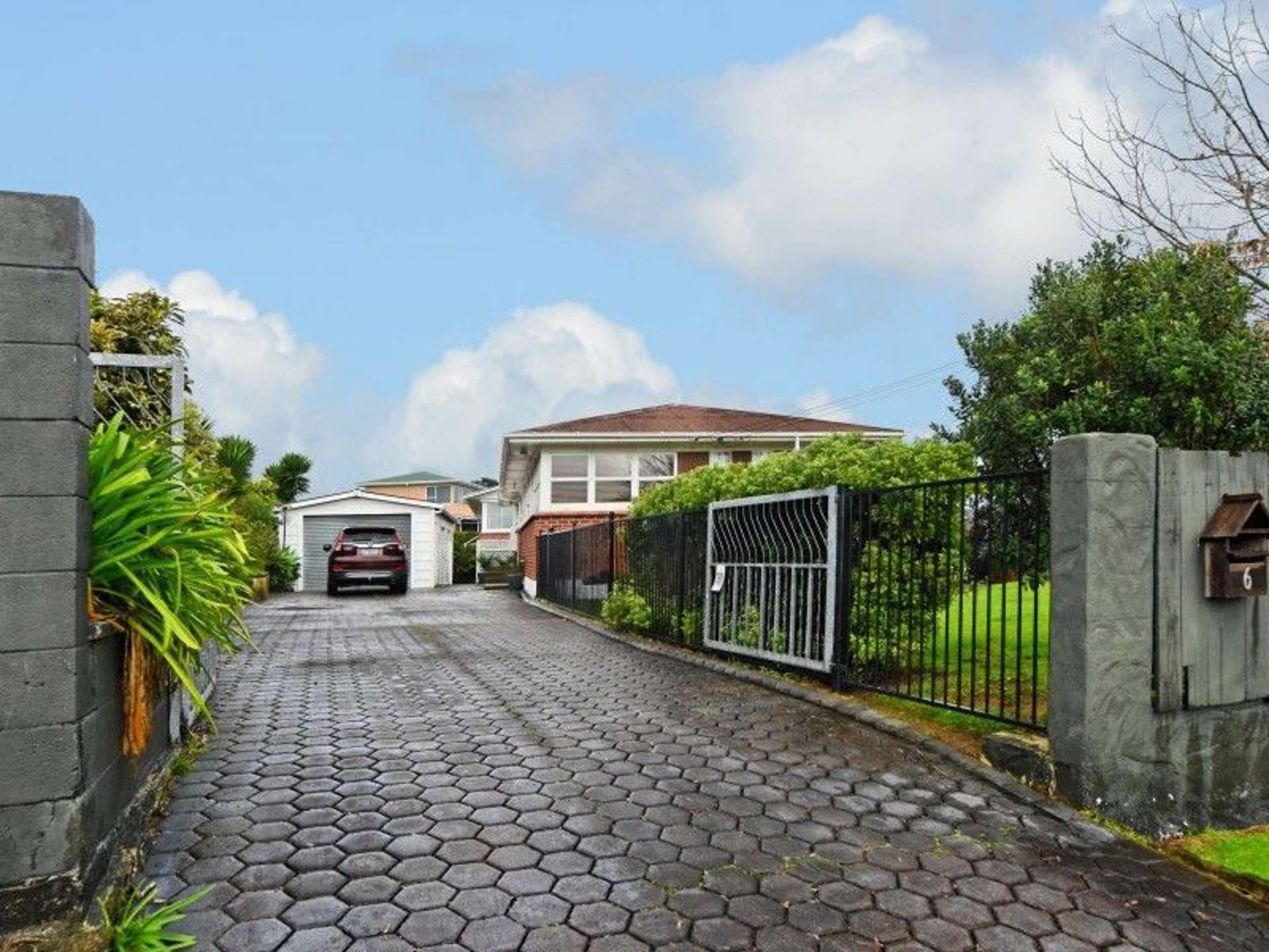 6 Ngaio Avenue Mangere Bridge_0