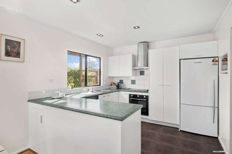 8/19 Roanoke Way Albany_8