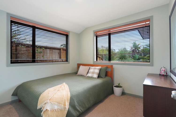 54 Roy Maloney Drive Henderson_19