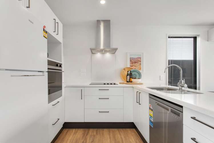 5 Wheatsheaf Lane Heathcote Valley_7