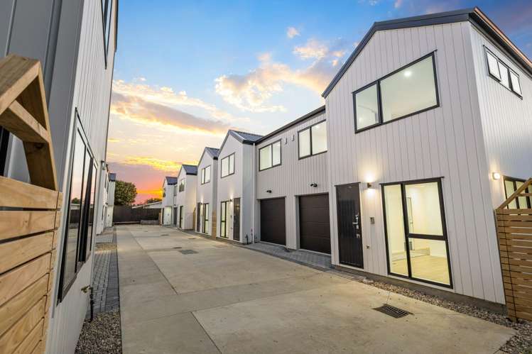 113 Beach Road Te Atatu Peninsula_44
