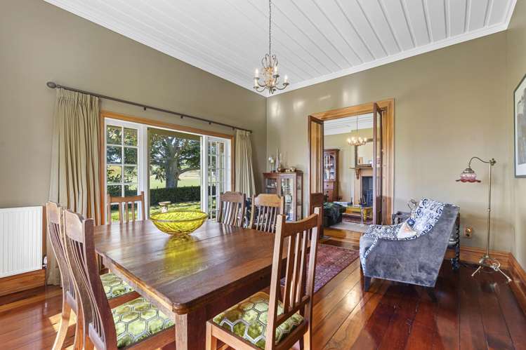 137 Egmont Road Hillsborough_8