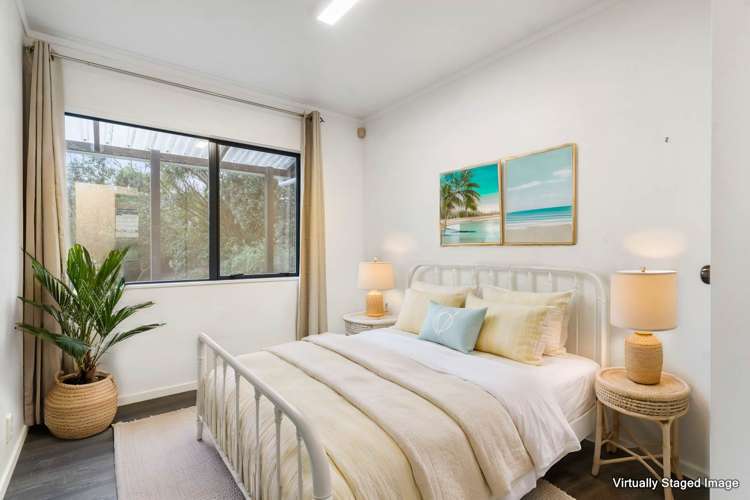 24 Foster Avenue Huia_5