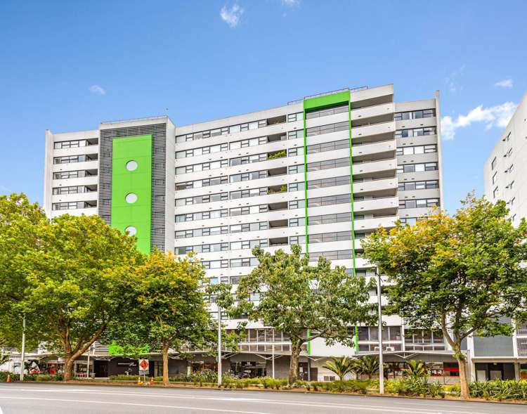 808/18 Beach Road Auckland Central_2