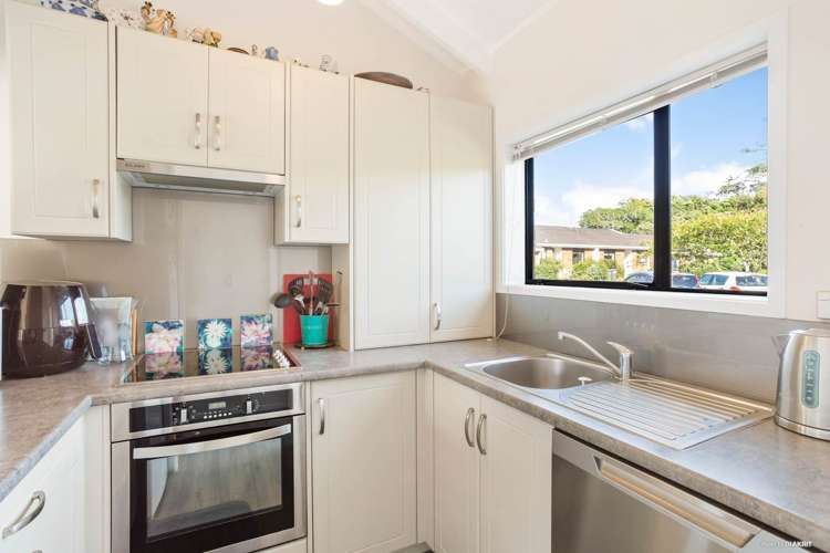 2 Bellbird Place Orewa_4