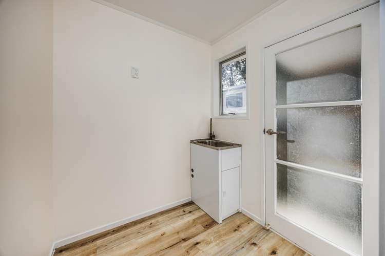 73 Hyperion Drive Randwick Park_11