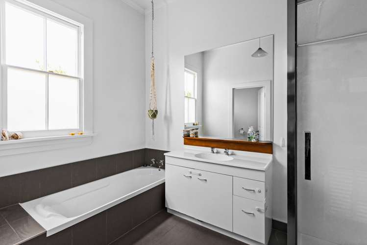 204 Gascoigne Street Raureka_9