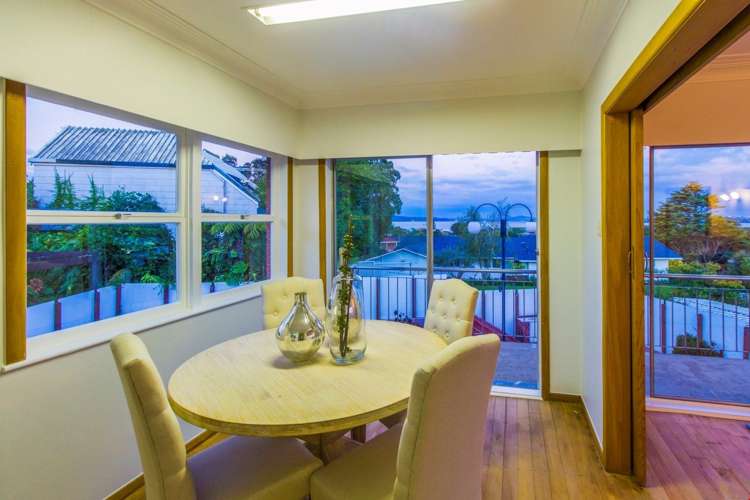 20 Jaemont Avenue Te Atatu South_9