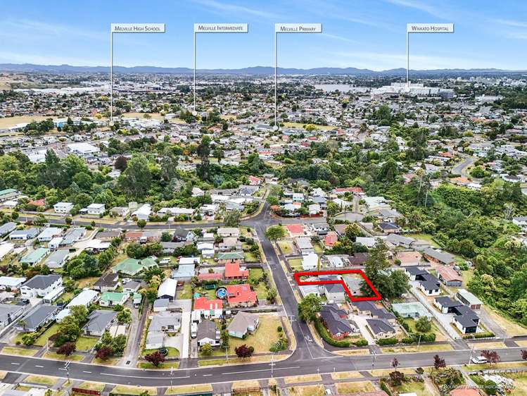 4a Richan Street Glenview_16