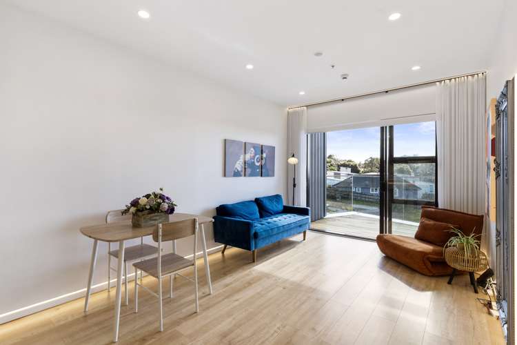 404/553c Glenfield Road Glenfield_10