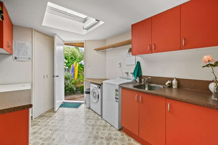 184c Seaview Road Westown_19