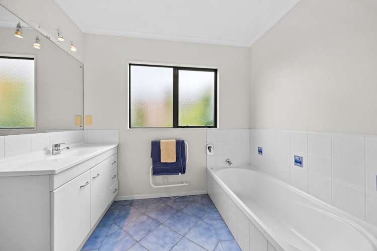 41 Omana Heights Drive Maraetai_19