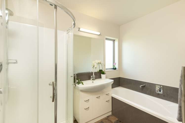 39 Scoria Close Pyes Pa_18