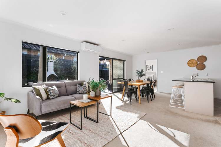 41 Galloway Crescent Pyes Pa_7