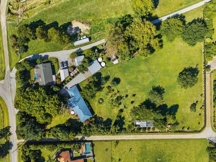 106 Maclaurin Road Hexton_24