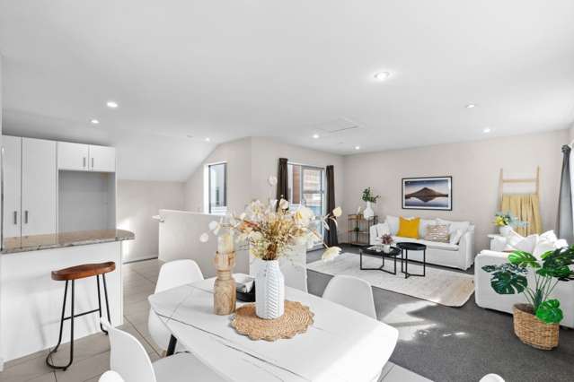 3/67 Burke Street Addington_2