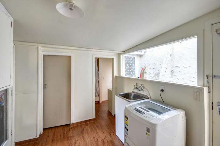 130 Stafford Street Dunedin Central_11