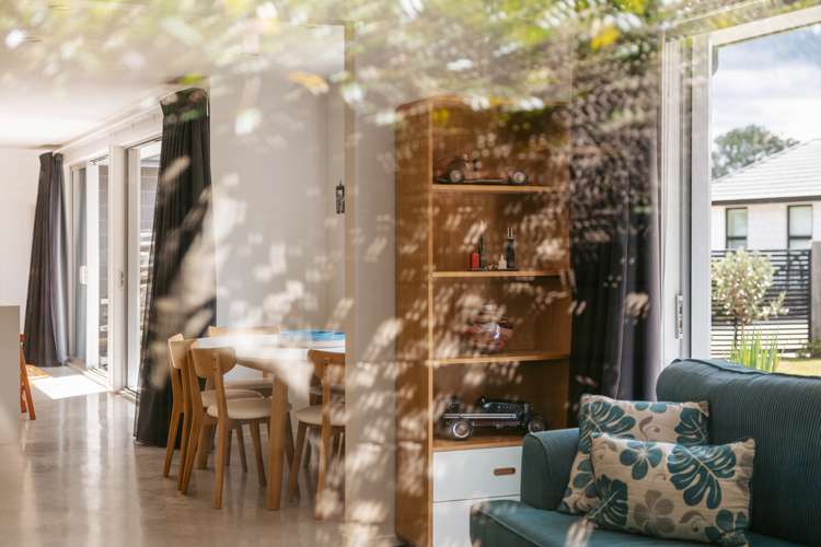 61 Falcon Drive Welcome Bay_10