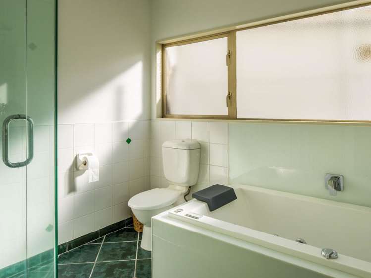 233 Marine Parade Eastbourne_8