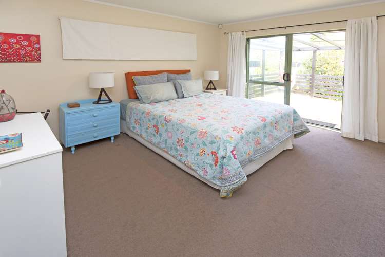 68a Gledstane Road Stanmore Bay_9