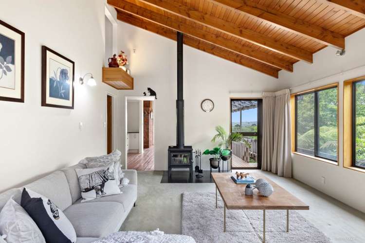 38 Awanui Rise Papakura_10