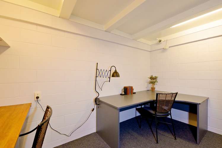 110 Larnach Road Vauxhall_23