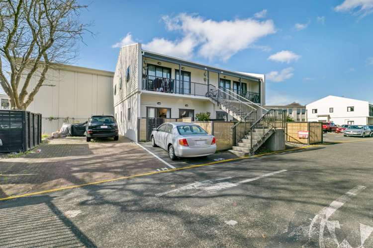 Gm/193 Main Highway Ellerslie_11