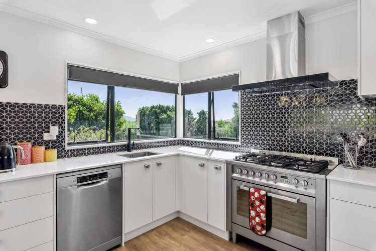 41 Quadrant Heights Paraparaumu_9