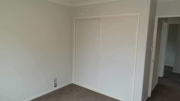 3/60 Bassett Street Burwood_8