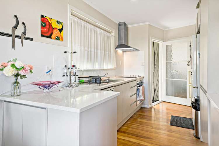 19 Laura Street Kelston_7