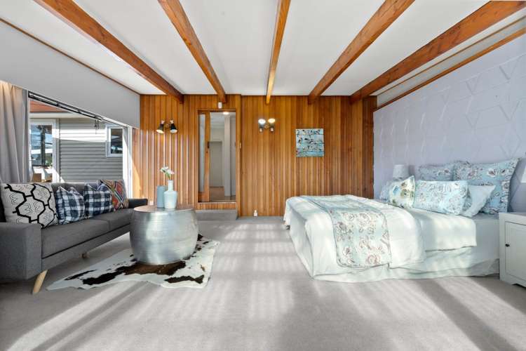 189 Riverside Avenue Point England_15